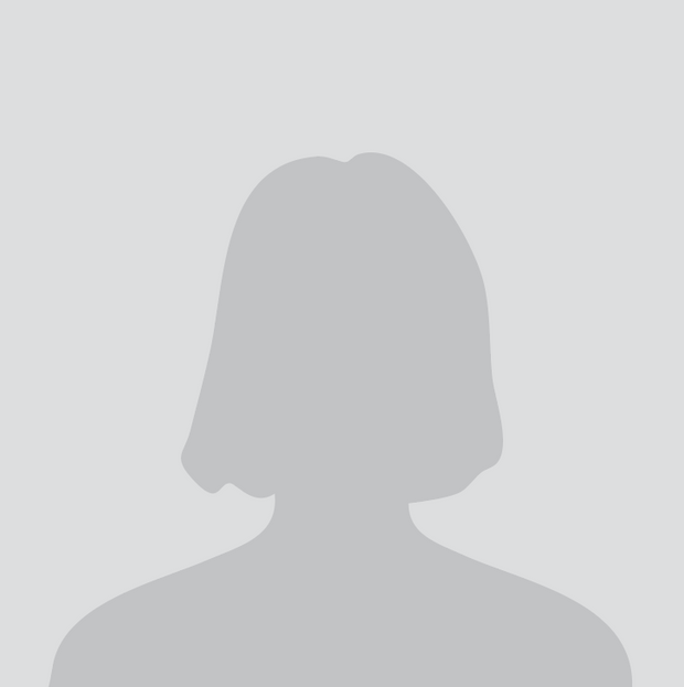 <h2>Kelsey Seacrist</h2>